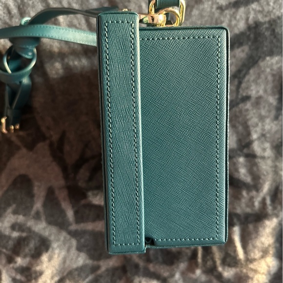 Tde. Box Bag - Picture 6 of 7